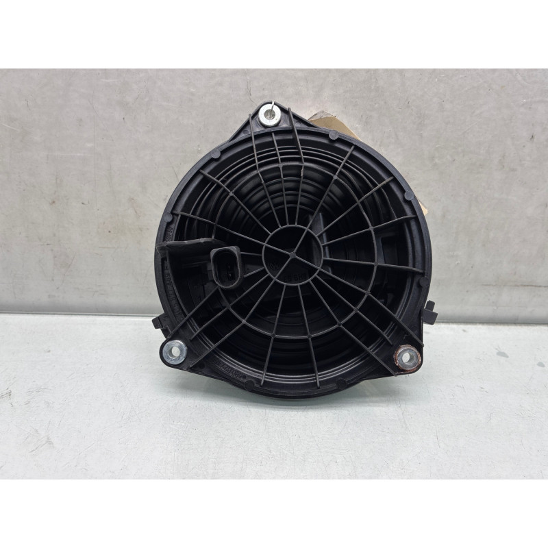 Bouton de coffre VOLKSWAGEN PASSAT 5 Photo n°1