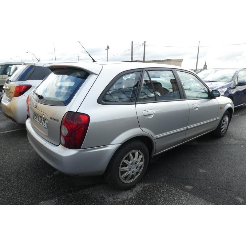 Plage arriere MAZDA 323 6 Photo n°4