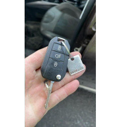 Plage arriere PEUGEOT 2008 1