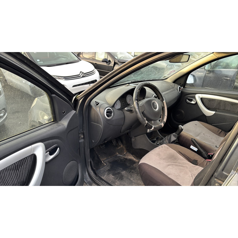 Commande degivrage lunette arriere DACIA SANDERO 1 Photo n°12