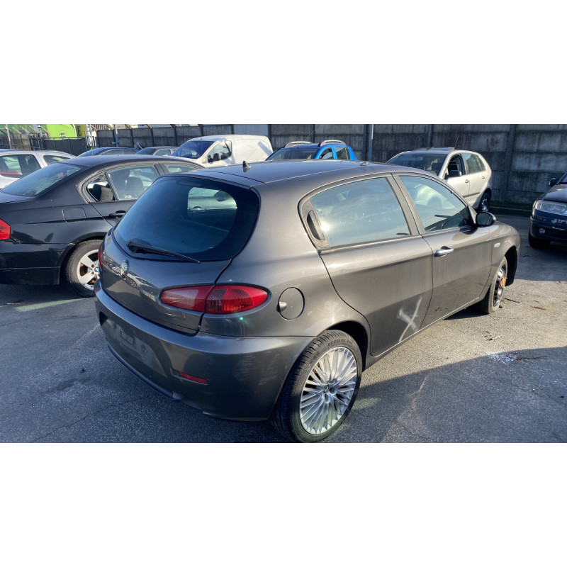 Bras essuie glace arriere ALFA ROMEO 147 Photo n°7