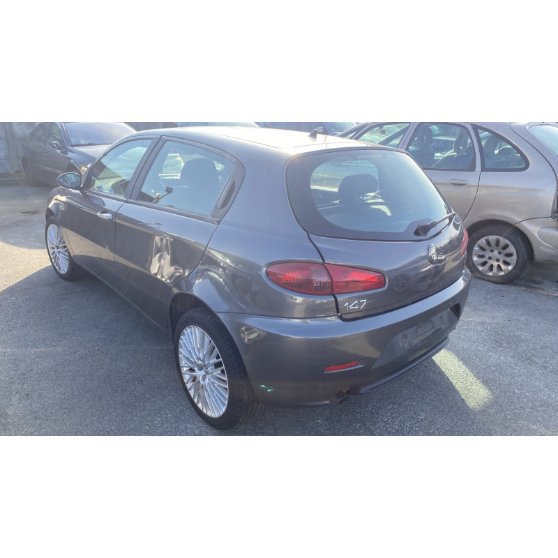 Bras essuie glace arriere ALFA ROMEO 147 Photo n°8
