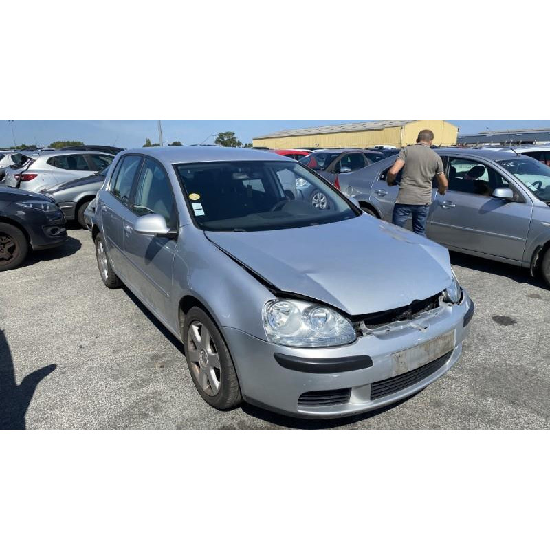 Plage arriere VOLKSWAGEN GOLF 5 Photo n°17