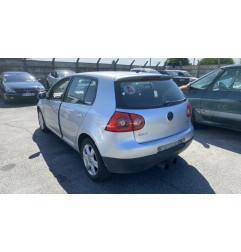Plage arriere VOLKSWAGEN GOLF 5