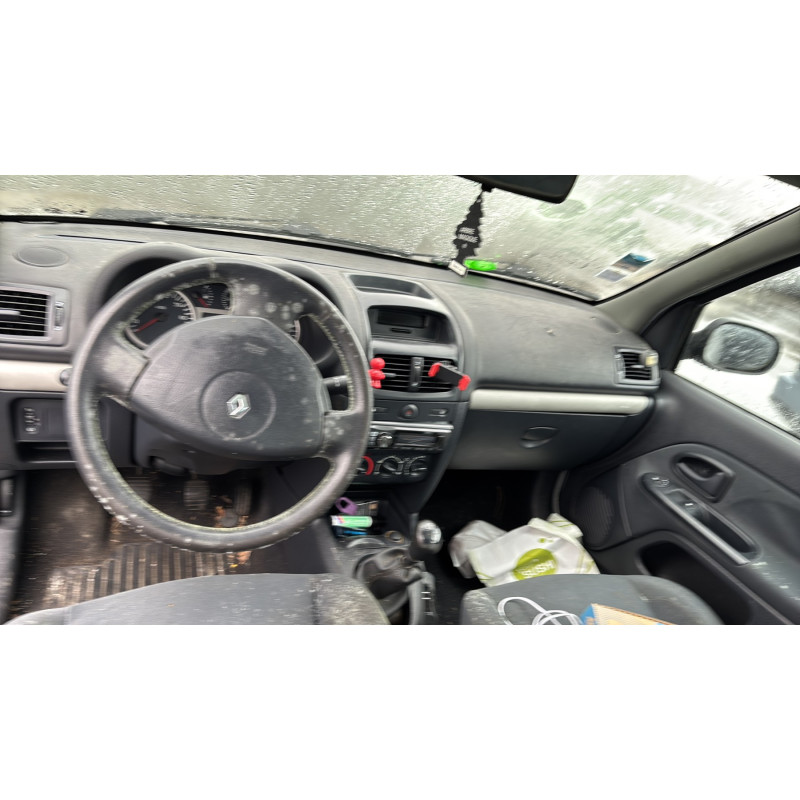 Plage arriere RENAULT CLIO 2 Photo n°16