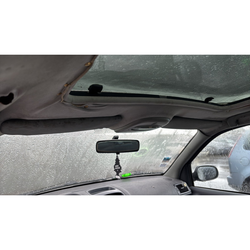 Plage arriere RENAULT CLIO 2 Photo n°17
