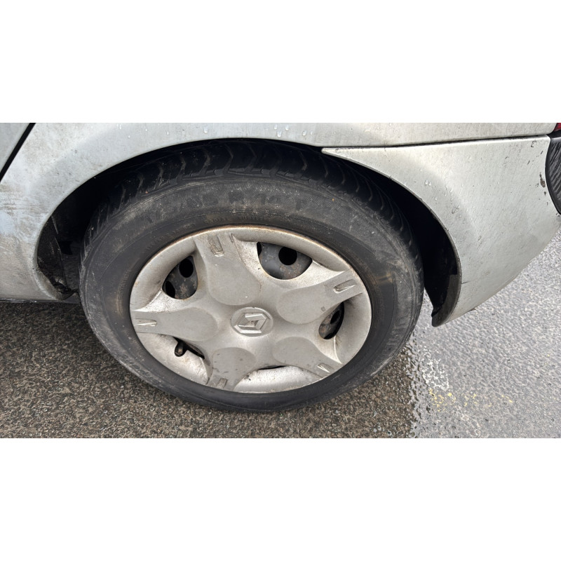 Plage arriere RENAULT CLIO 2 Photo n°18