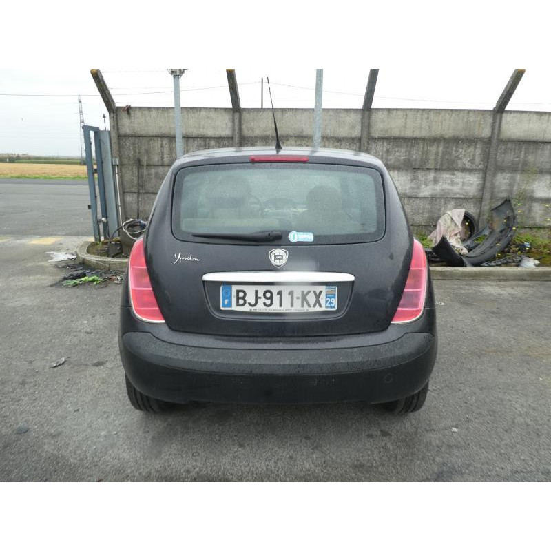 Plage arriere LANCIA YPSILON 4 Photo n°6