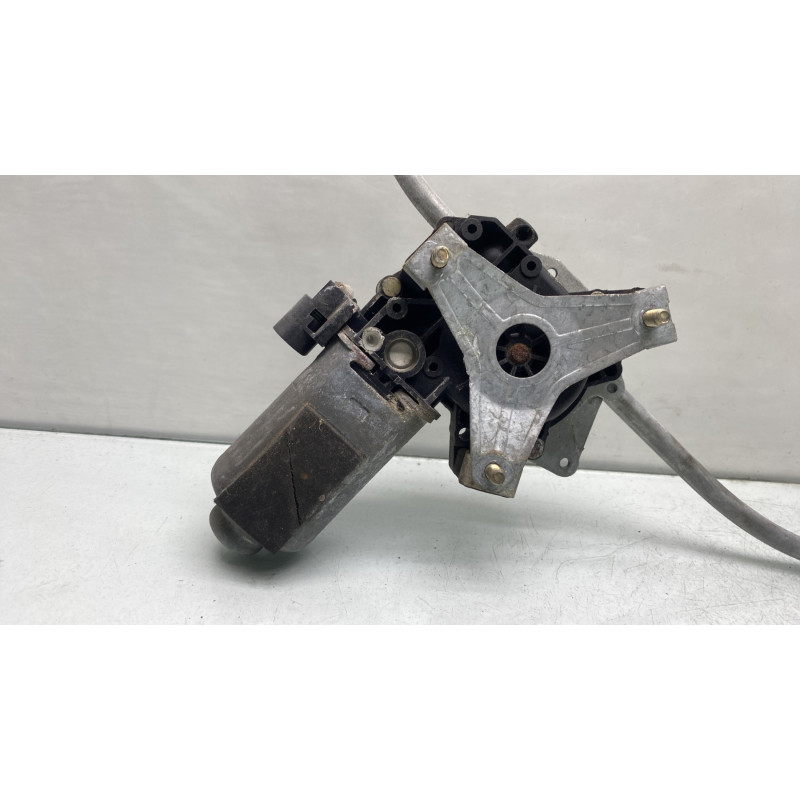 Leve vitre electrique avant droit RENAULT R19 Photo n°4