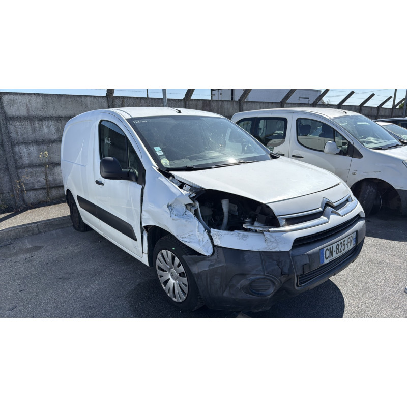 Custode avant gauche (porte) CITROEN BERLINGO 2 Photo n°10