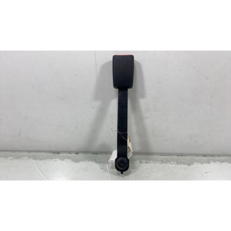 Attache ceinture avant droit RENAULT CLIO 3