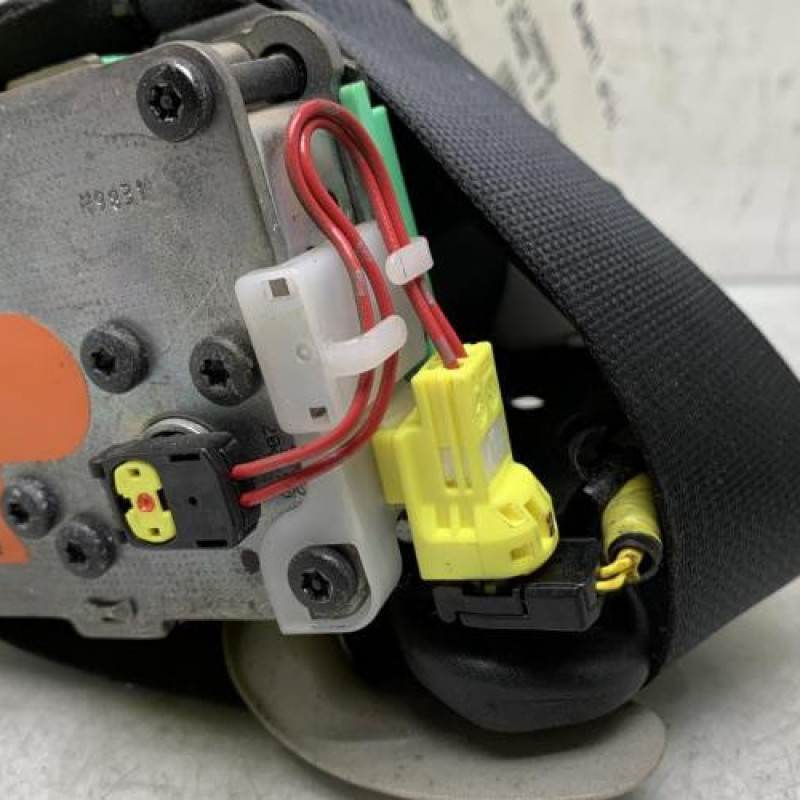 Pretensionneur de ceinture avant droit TOYOTA AURIS 1 Photo n°3