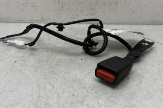 Attache ceinture avant droit TOYOTA YARIS 3 Photo n°1