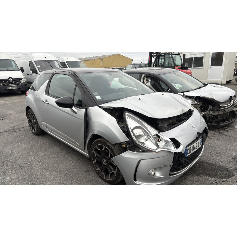 Bouchon de carburant CITROEN DS3 Photo n°5