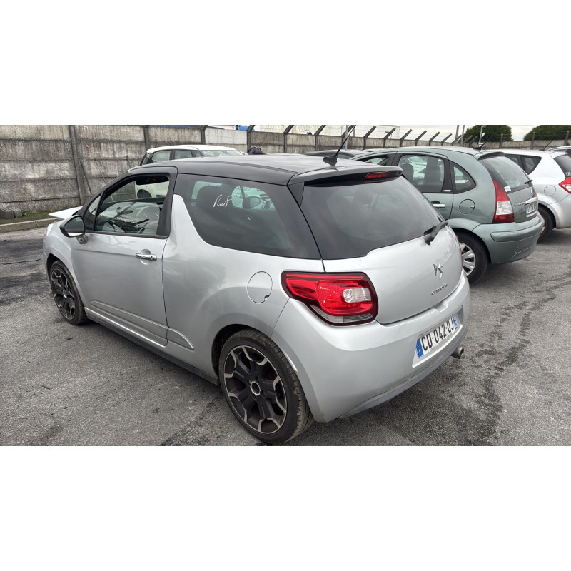 Bouton de coffre CITROEN DS3 Photo n°7