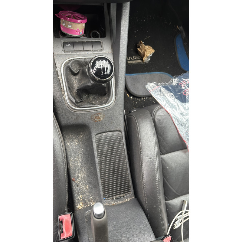 Bouton de coffre VOLKSWAGEN GOLF 5 Photo n°19