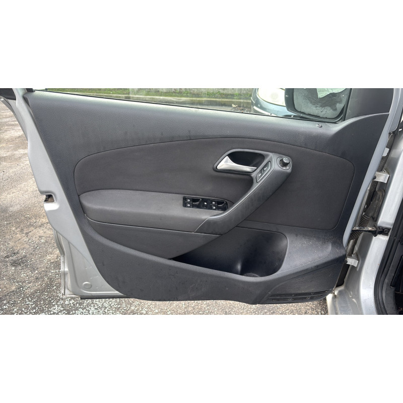 Antenne VOLKSWAGEN POLO 5 Photo n°12
