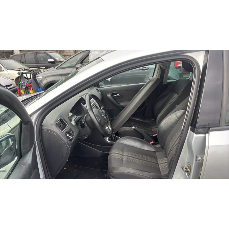 Antenne VOLKSWAGEN POLO 5 Photo n°14