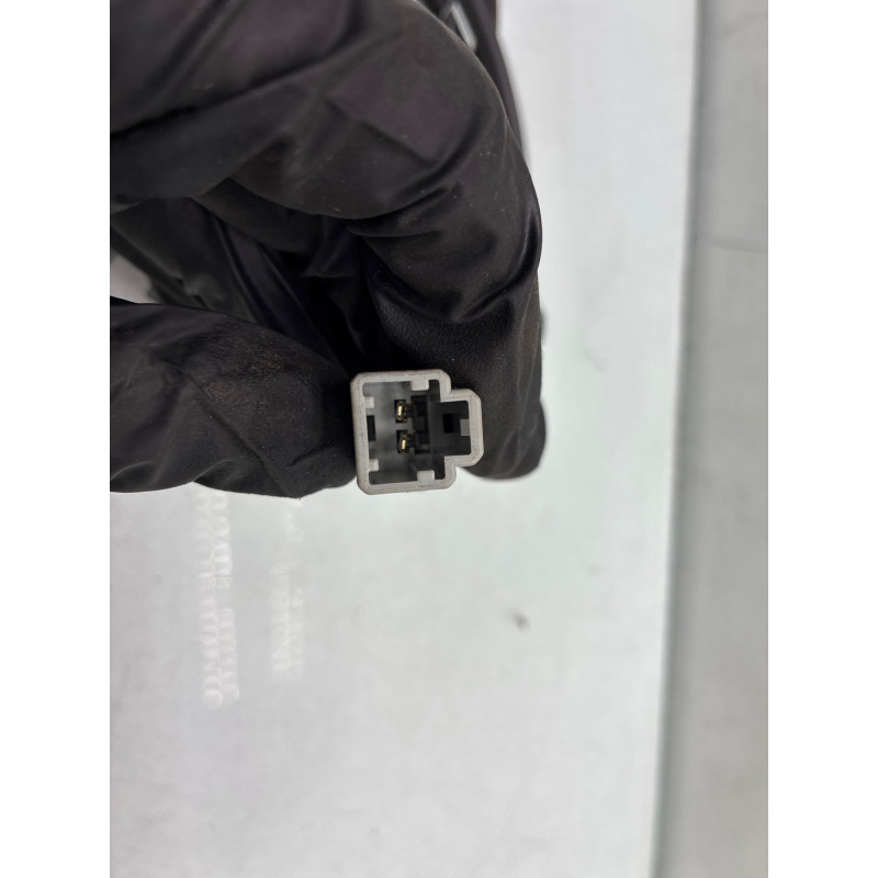Attache ceinture avant gauche FORD KA 2 Photo n°3