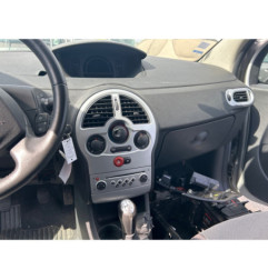 Attache ceinture avant droit RENAULT MODUS