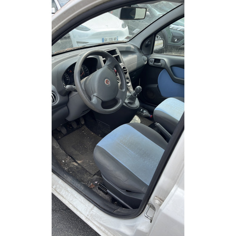 Plage arriere FIAT PANDA 2 Photo n°10
