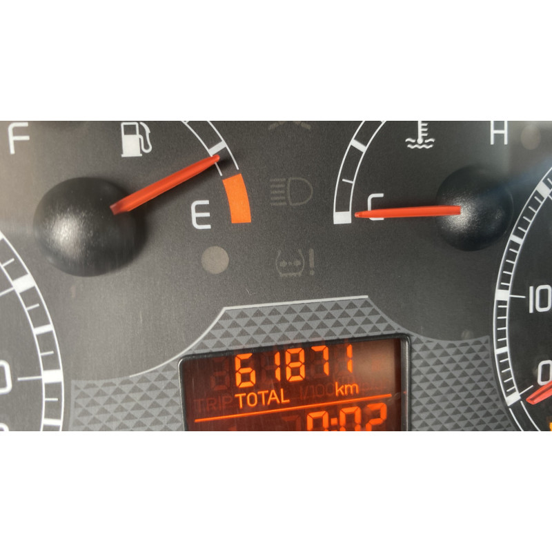 Plage arriere FIAT PANDA 2 Photo n°17