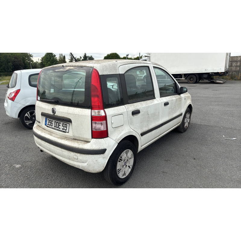 Plage arriere FIAT PANDA 2 Photo n°20