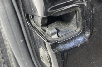 Porte avant gauche VOLKSWAGEN PASSAT 5