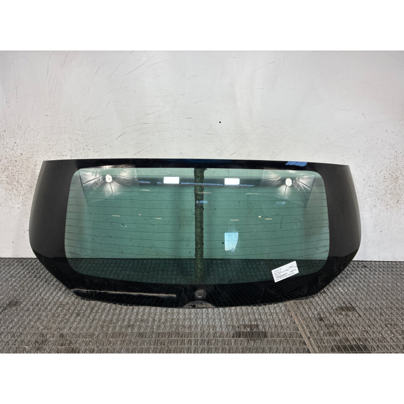 Lunette arriere OPEL MERIVA B Photo n°2