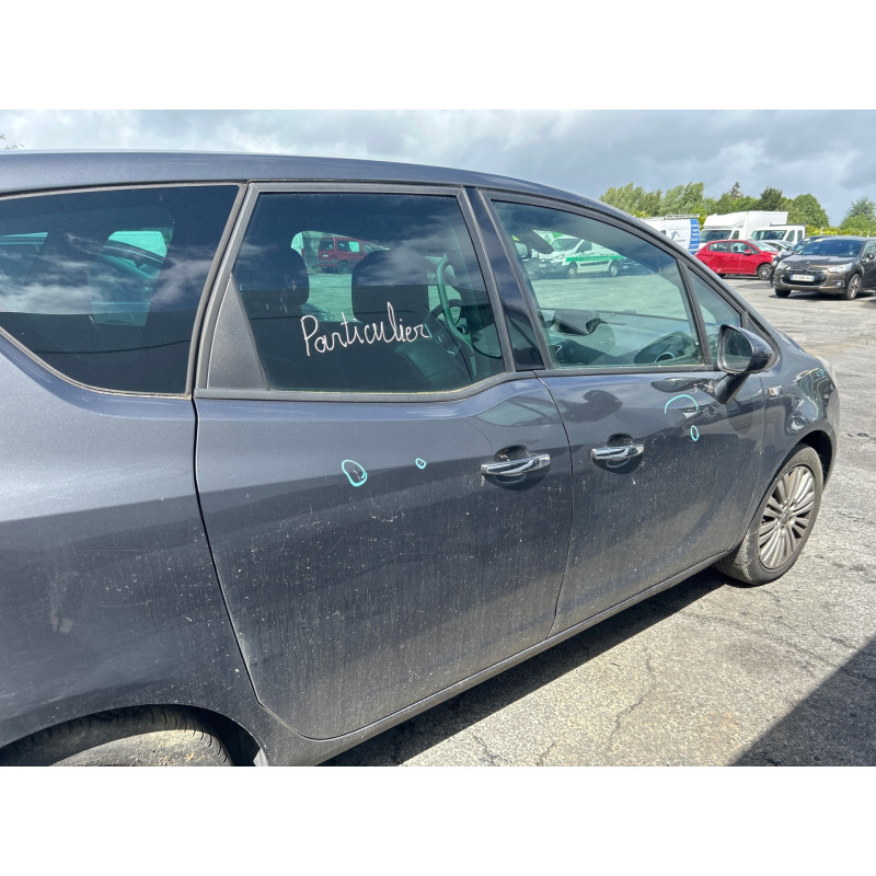 Lunette arriere OPEL MERIVA B Photo n°7