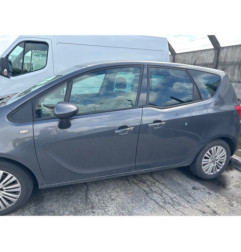 Lunette arriere OPEL MERIVA B
