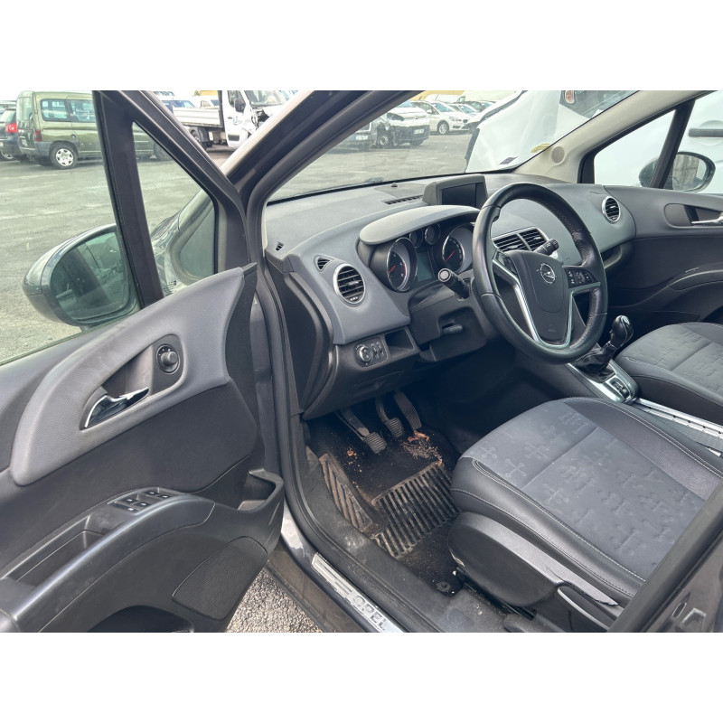 Lunette arriere OPEL MERIVA B Photo n°14