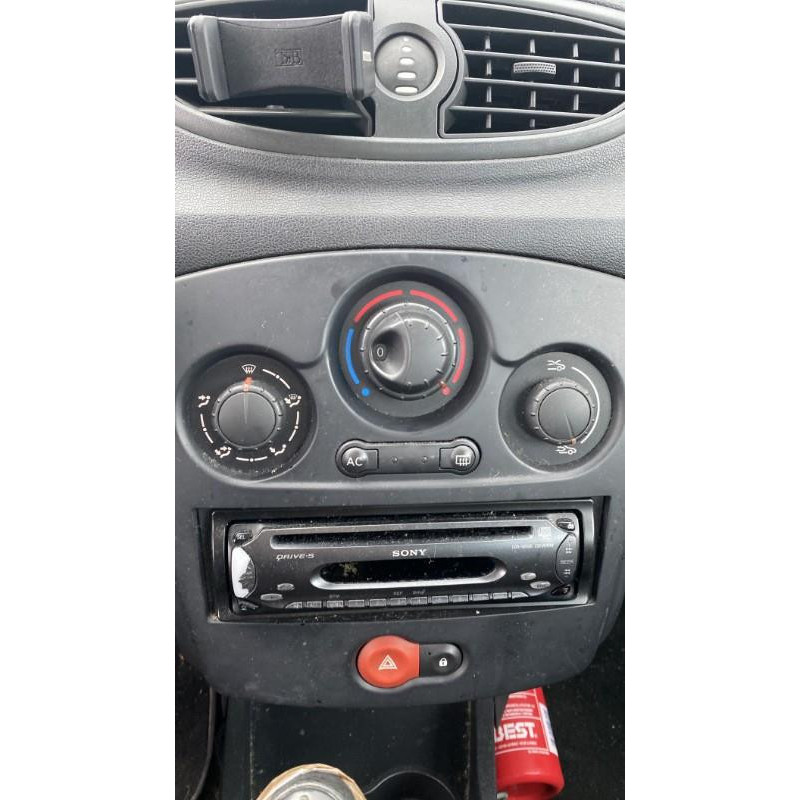 Plage arriere RENAULT CLIO 3 Photo n°10