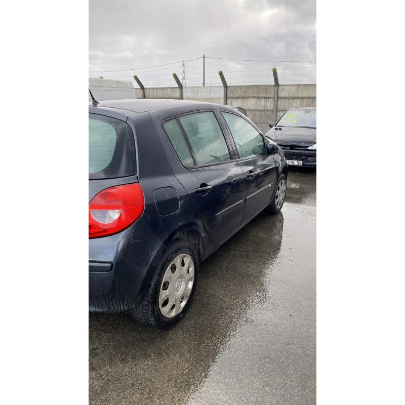 Plage arriere RENAULT CLIO 3 Photo n°11