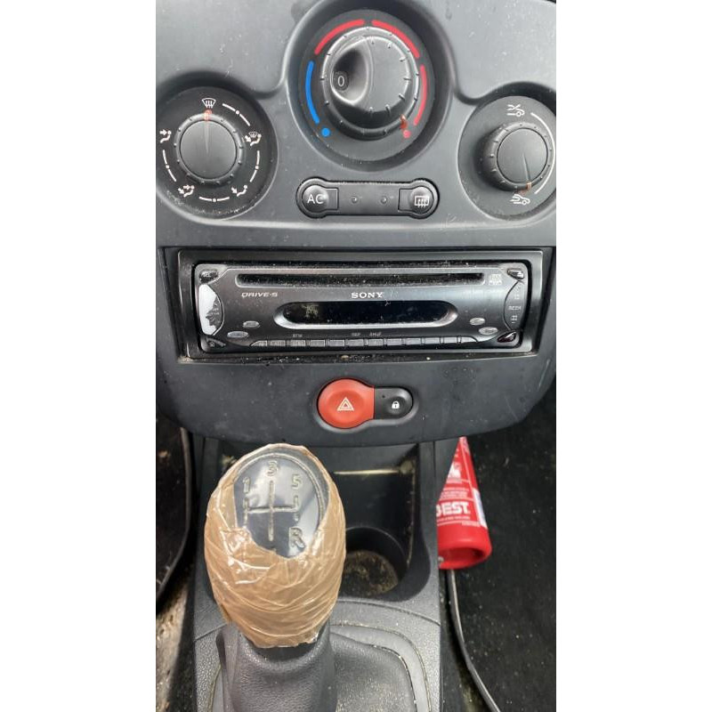 Plage arriere RENAULT CLIO 3 Photo n°13