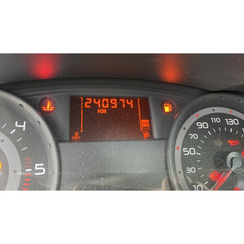 Plage arriere RENAULT CLIO 3 Photo n°17