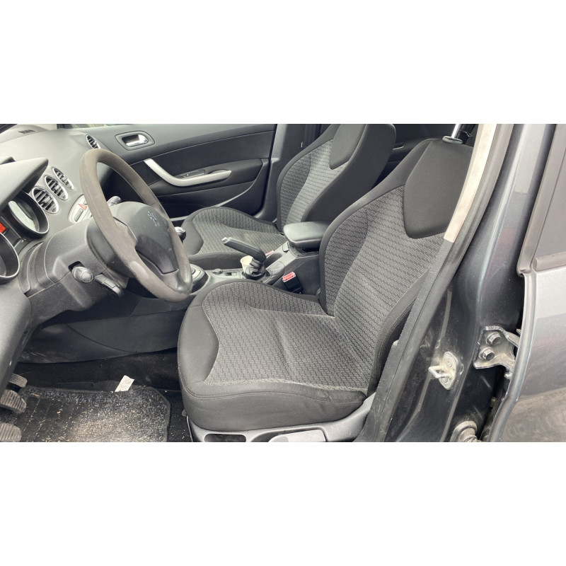 Plage arriere PEUGEOT 308 1 SW Photo n°4