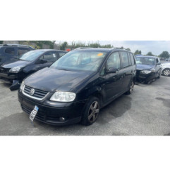 Plage arriere VOLKSWAGEN TOURAN 1