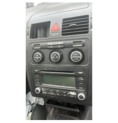 Plage arriere VOLKSWAGEN TOURAN 1