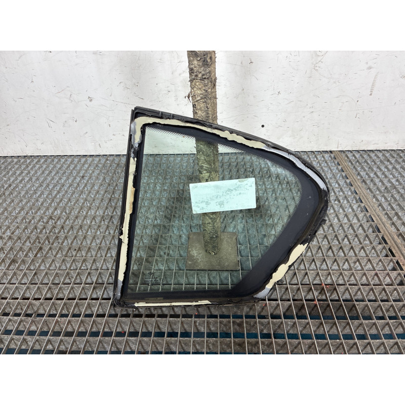 Custode arriere droit (porte) BMW SERIE 1 E87 Photo n°2
