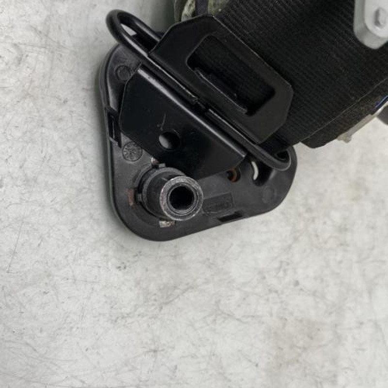 Pretensionneur de ceinture avant droit RENAULT MEGANE 3 Photo n°3