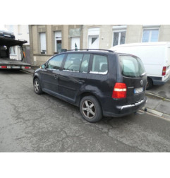 Plage arriere VOLKSWAGEN TOURAN 1