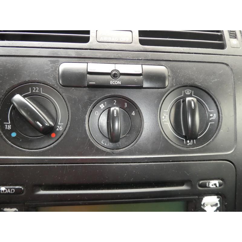 Plage arriere VOLKSWAGEN TOURAN 1 Photo n°9