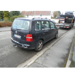 Plage arriere VOLKSWAGEN TOURAN 1