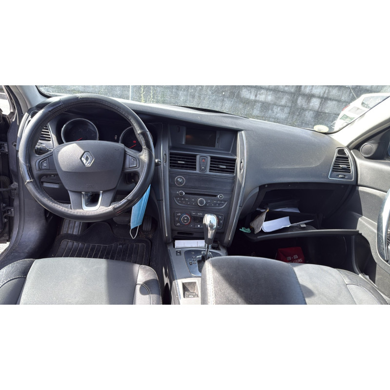 Plage arriere RENAULT LATITUDE Photo n°16