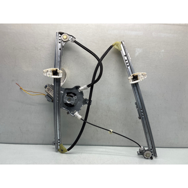 Leve vitre electrique avant droit CITROEN XSARA Photo n°3
