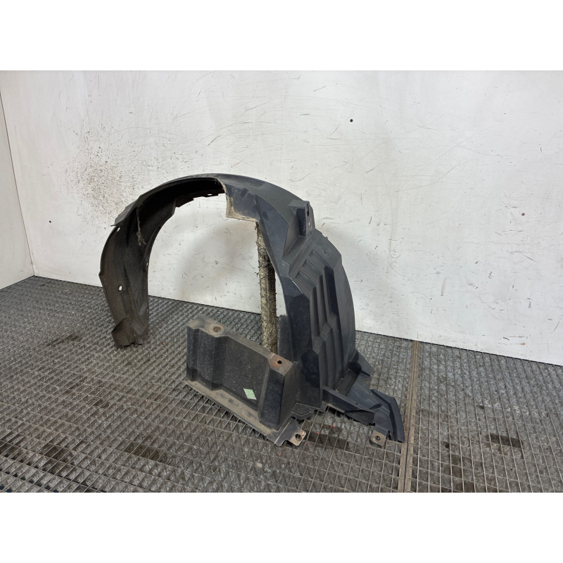 Pare boue avant gauche PEUGEOT 107 Photo n°4