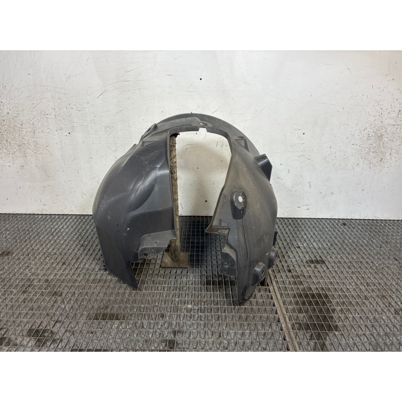 Pare boue avant droit RENAULT TWINGO 3 Photo n°1