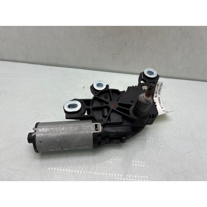 Moteur essuie glace arriere AUDI A6 2 Photo n°3