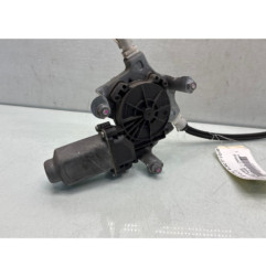 Leve vitre electrique avant droit RENAULT CLIO 2 CAMPUS